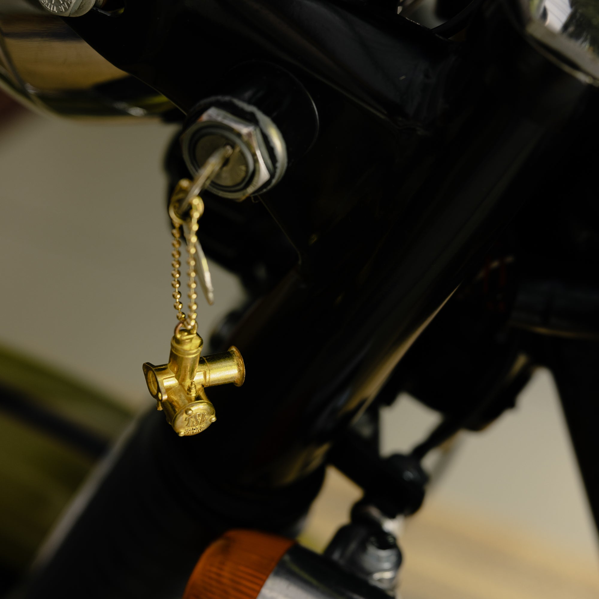 SL1272 carburetor charm