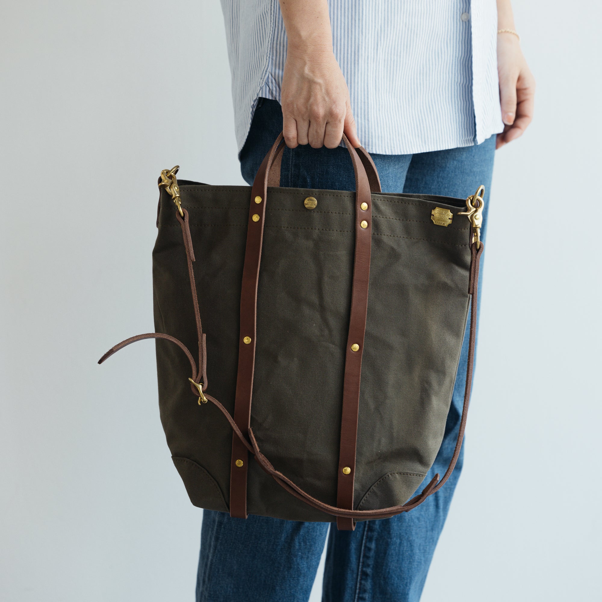 SL0444 paraffin canvas tote bag