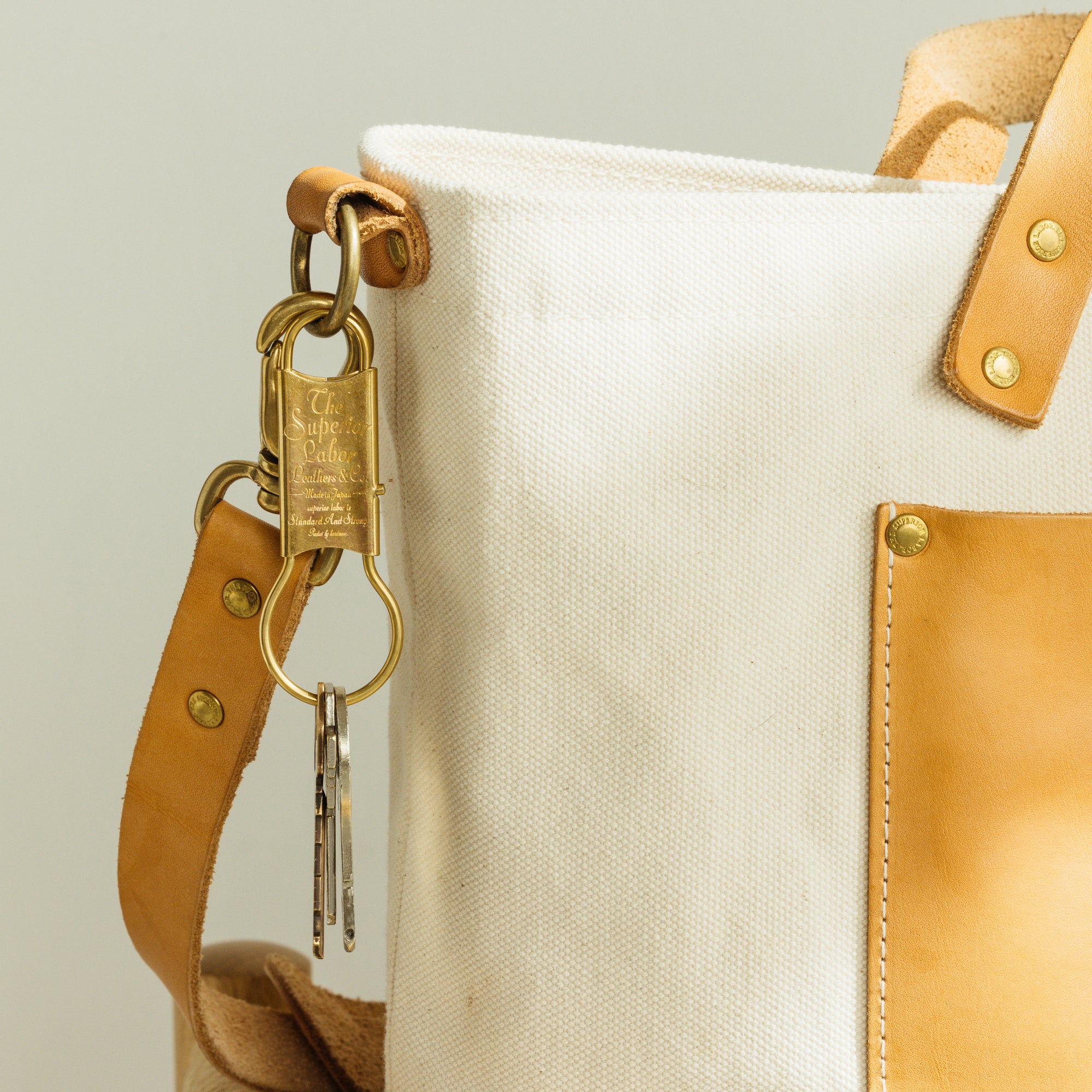 SL0062 superior keyholder