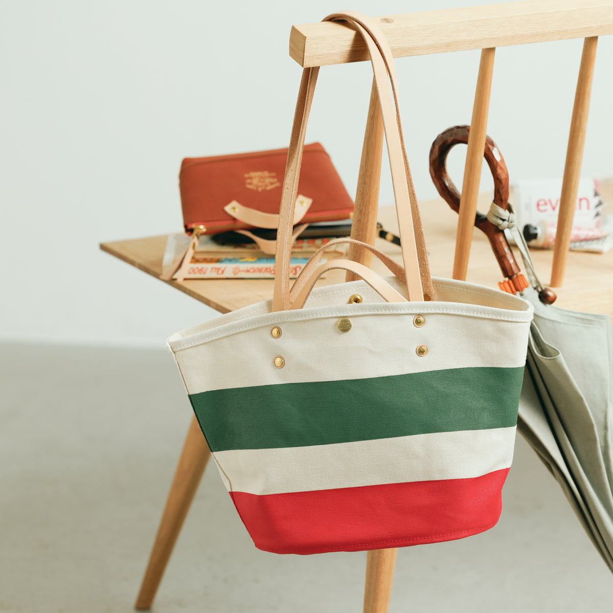 SL1742 marche bag