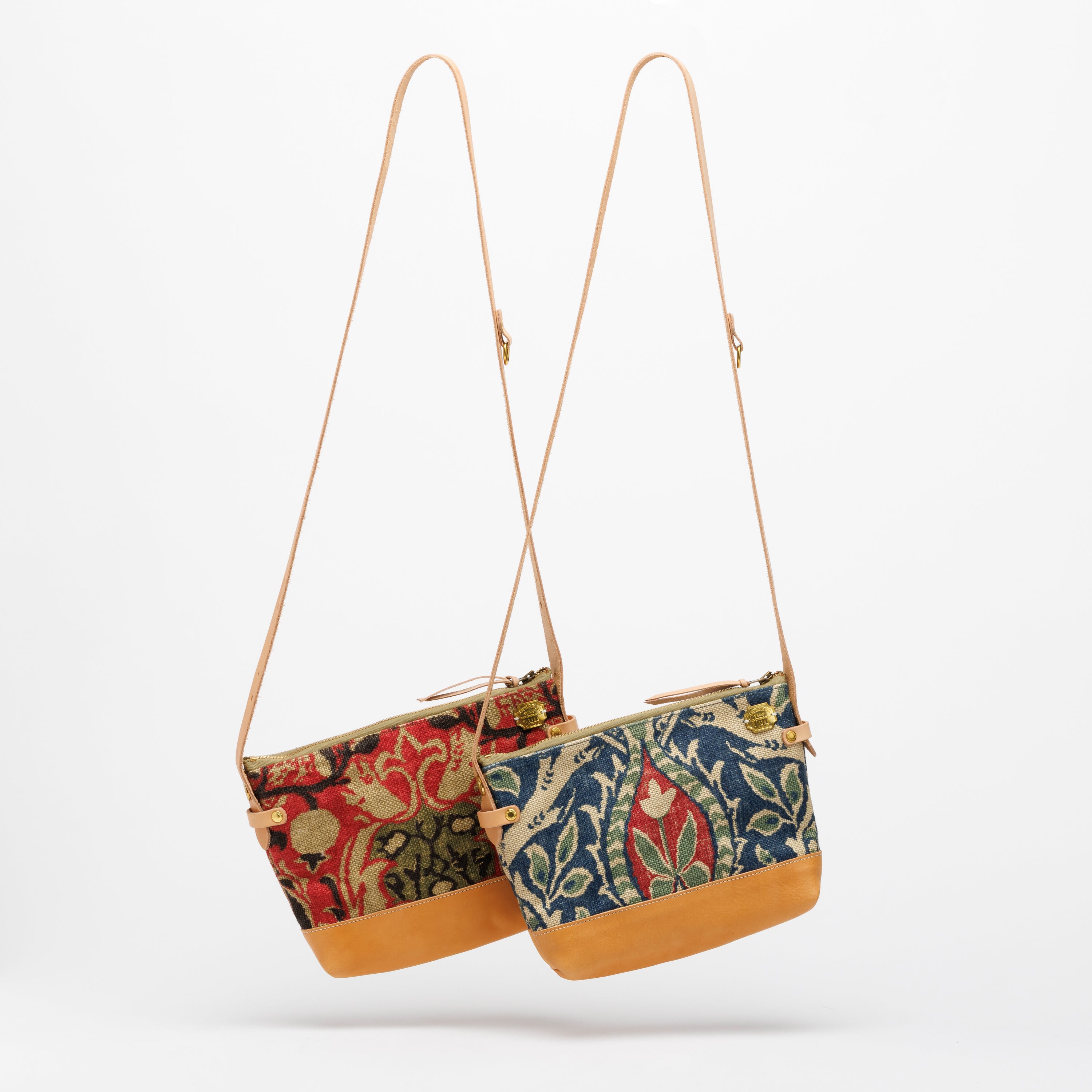 SL1165 William Morris leather bottom shoulder bag S